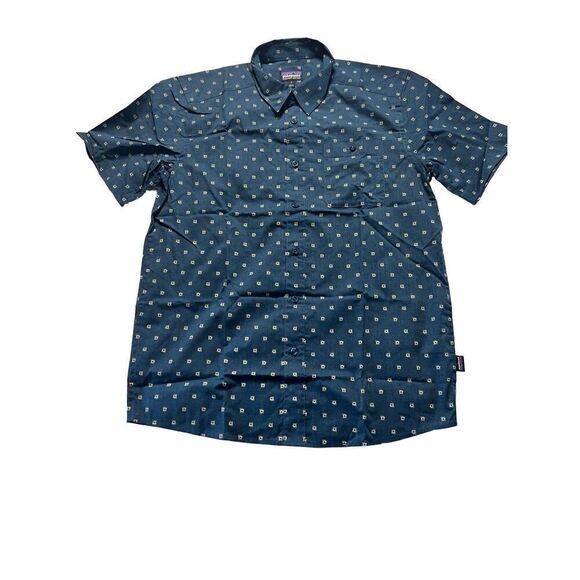 Patagonia Men's Lagom Blue Collared Short Sleeve Button Up Go To Shirt Small NWT - Picture 1 of 6